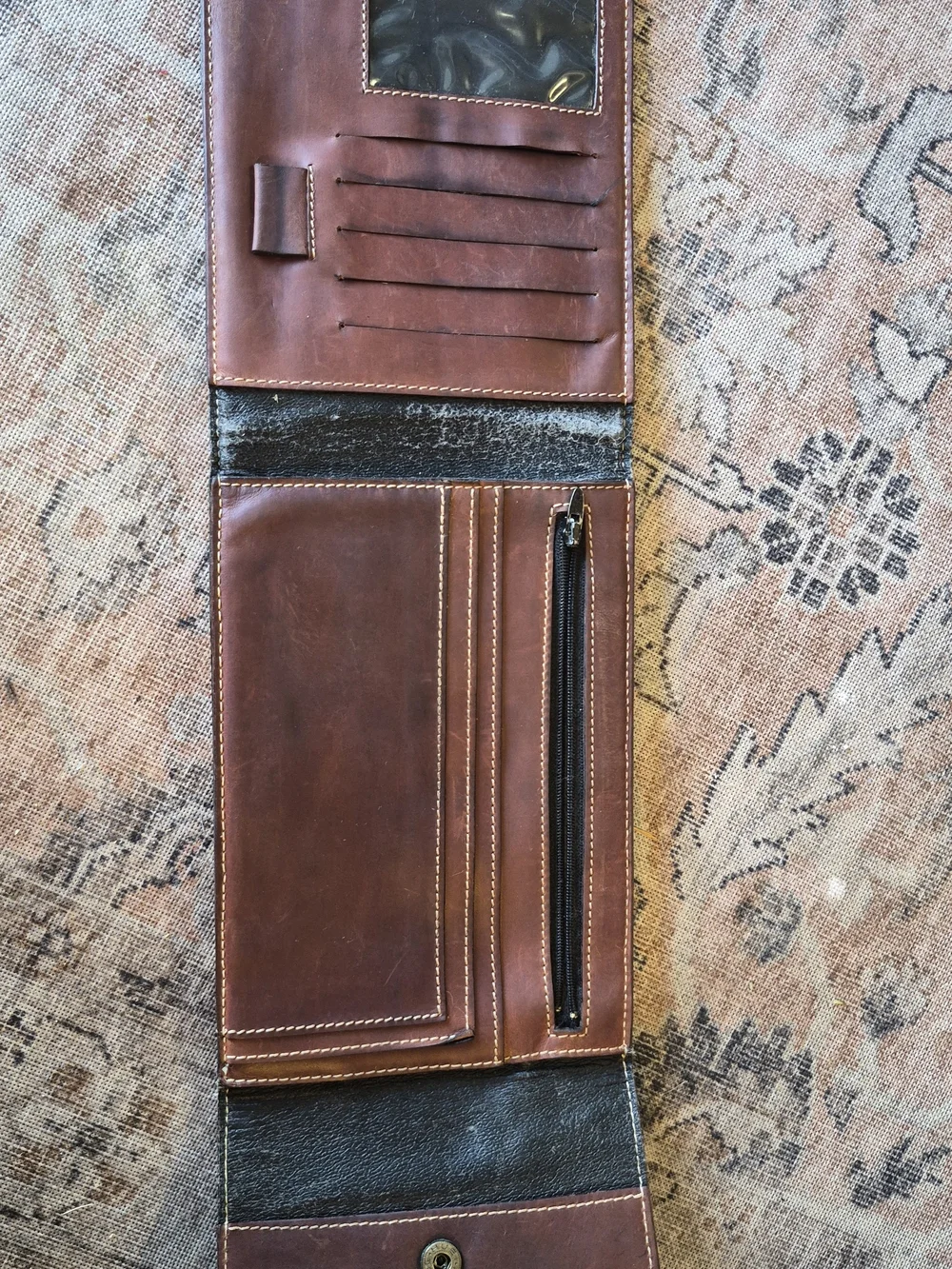 Classic Brown Leather Crossbody Phone Bag VINTAGE